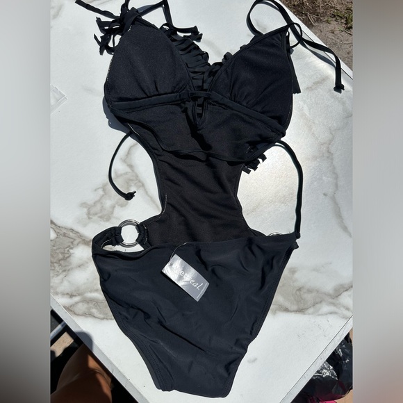 NWT Wet Seal Sexy one piece swimsuit Size Medium - Picture 5 of 7
